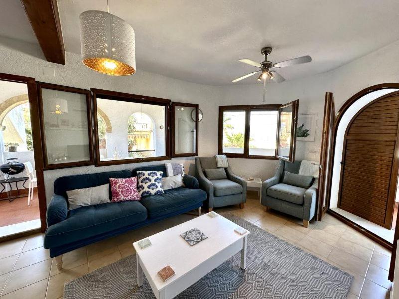 Casa Clare - 3 Bedroom Apartment In דניה מראה חיצוני תמונה