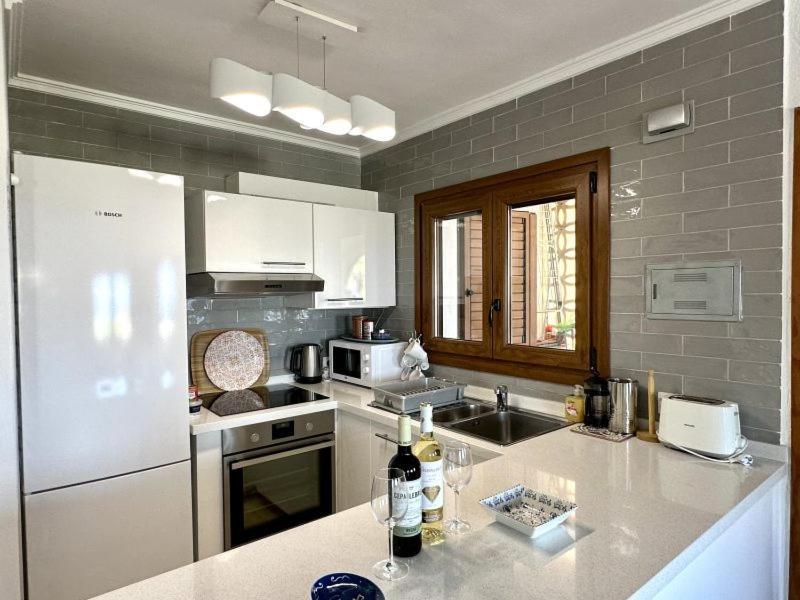 Casa Clare - 3 Bedroom Apartment In דניה מראה חיצוני תמונה