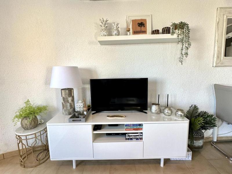 Casa Clare - 3 Bedroom Apartment In דניה מראה חיצוני תמונה